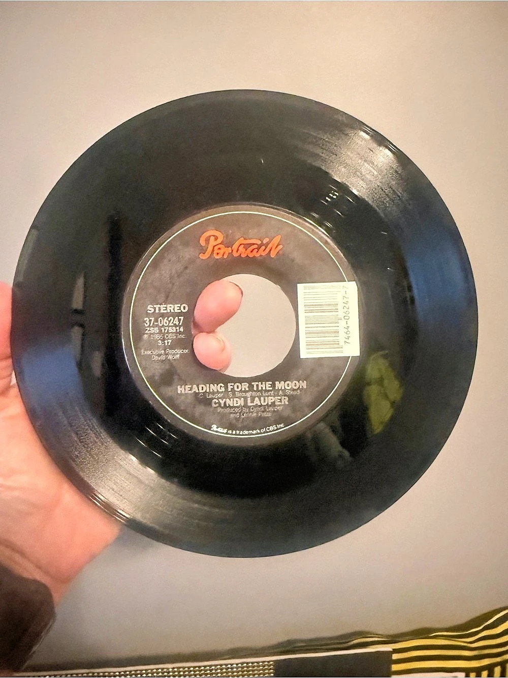 Portrait Cyndi Lauper - True Colors / Heading For The Moon 7" Vinyl Single Vinyl